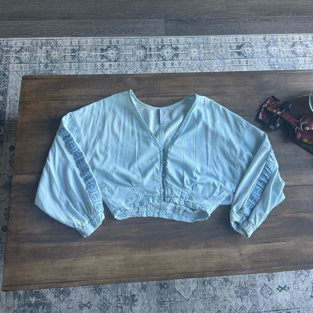 ✨Enna inspired Gucci long-sleeve crop top✨
